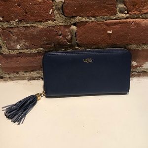 Ugg wallet with blue tassel